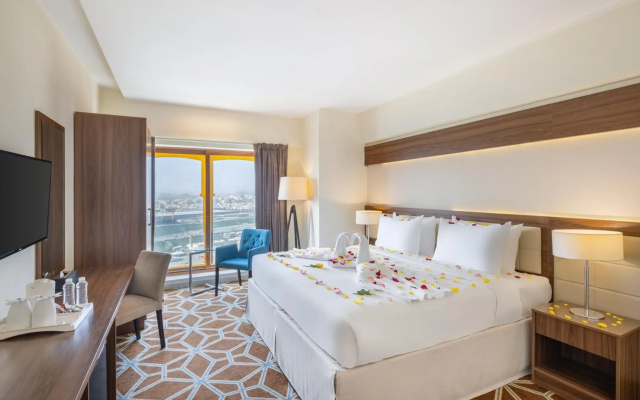 Blue Coral Hotel