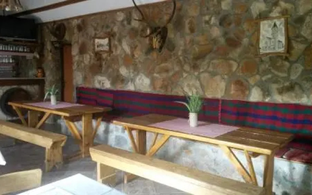 Country House Peace
