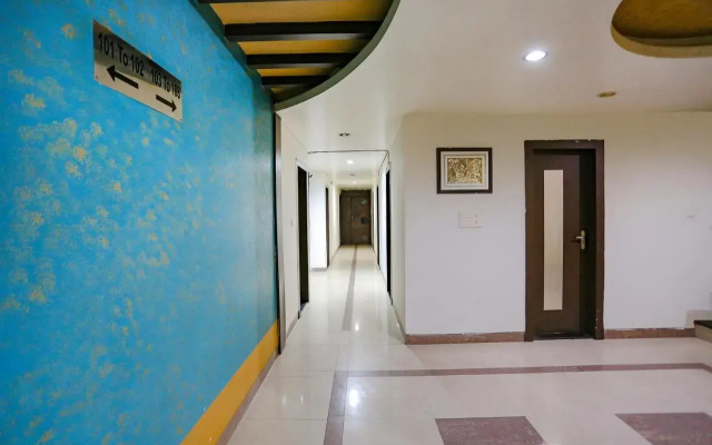 OYO 1552 Hotel Midland