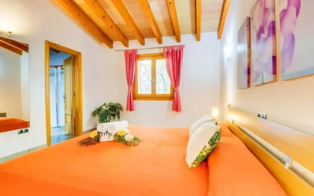 Charming Country House Es Puchet in Buger