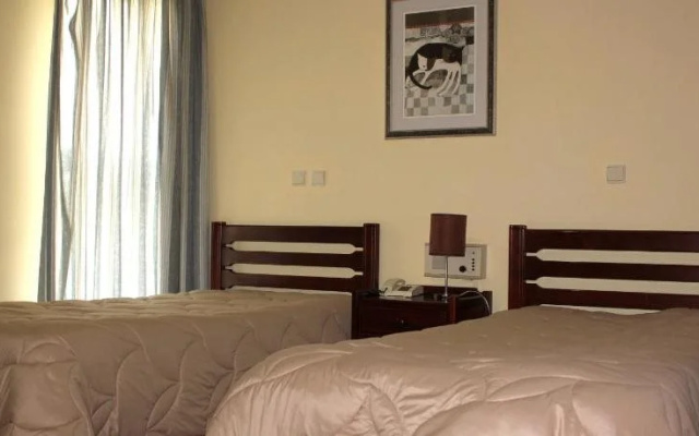 Hotel Dom Leal