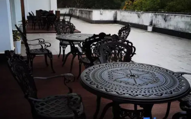 Luoyue Time Wenquan Homestay