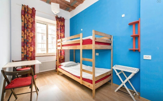 Contact Hostel Nevsky
