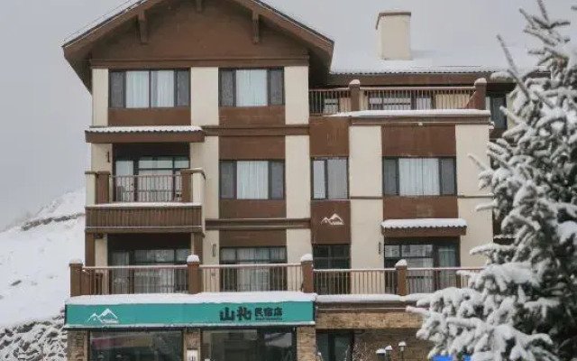 Altay Shanli Homestay