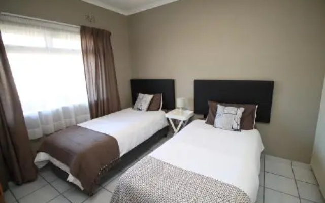 Dolphin View 308