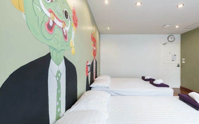 99 Hostel