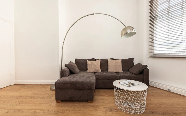 Bright Flat for 4 in Islington, Near Angel