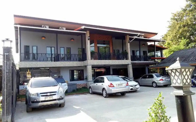 Sut Jai House