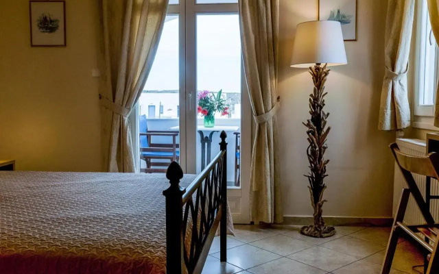 Anemoi Apartments & Studios