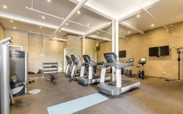 Bee s Loft Free Parking Gym