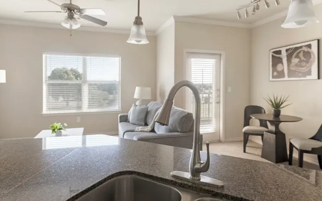Landing Furnished Apartments near East Arlington