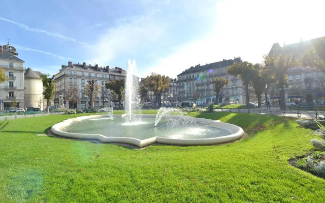 Hôtel d'Angleterre Grenoble Hyper-Centre