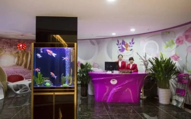 Romantic Love Theme Hotel