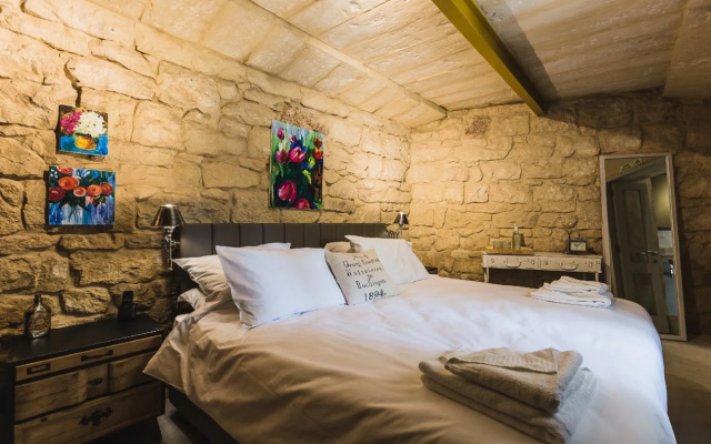 Talbot and Bons Boutique Bed & Breakfast