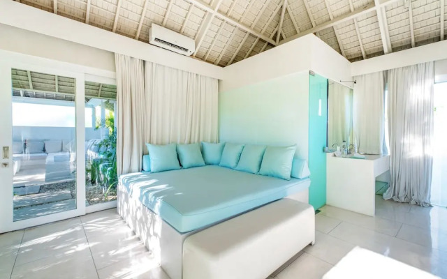 Villa Puro Blanco