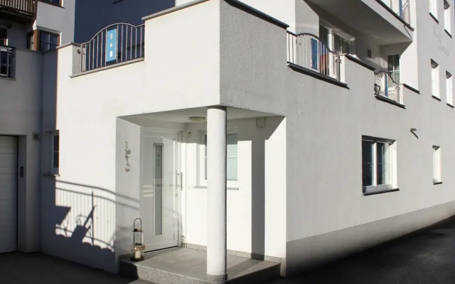 Apartment in Fiss Near Ski Lifts