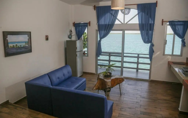 Seven Blue House Village & Lodge