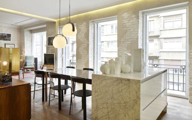 Апартаменты Dear Oldie Apartment by FeelFree Rentals комната для гостей