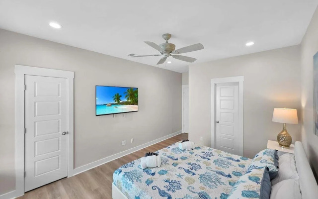 Blue Anchor 5 Bedroom Home