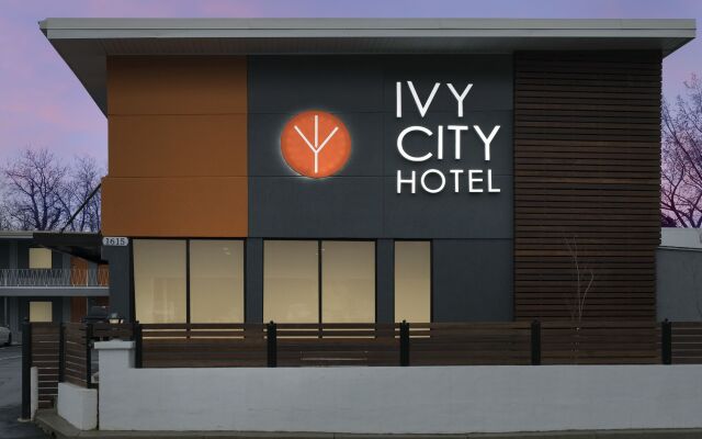 Ivy City Hotel вид на фасад