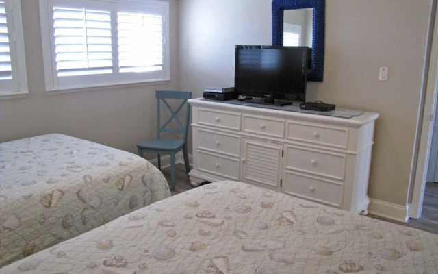 Beach House Condos by Crystal Waters