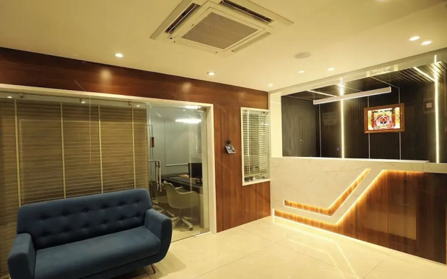 Geetanjali Hotel and Suites