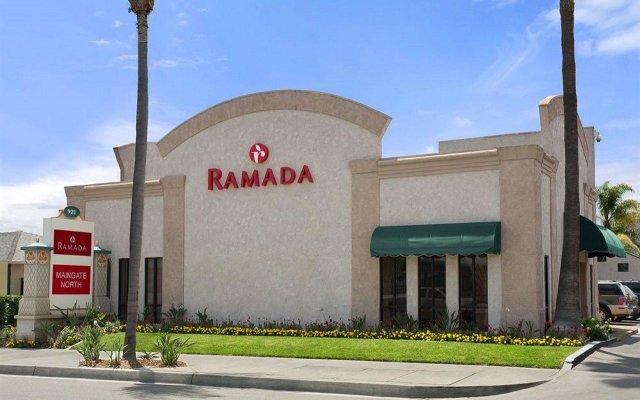 Ramada by Wyndham Anaheim Maingate North 2