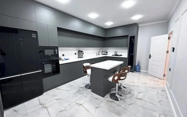 Central Vip Villa