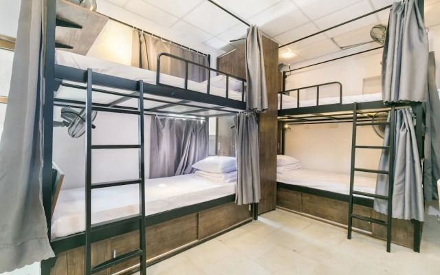Spot on 695 Sai Gon Dorm - Hostel