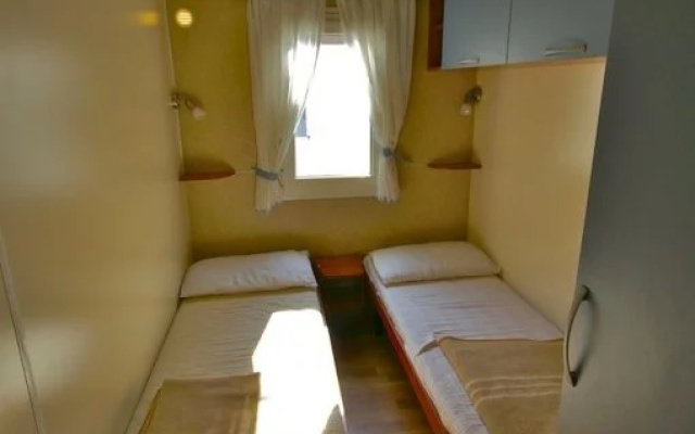 Happy Camp Mobile Homes in Grado