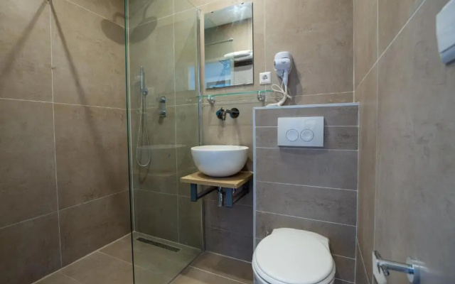 Hotel Cataleya BV