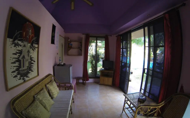 Riverside Homestay