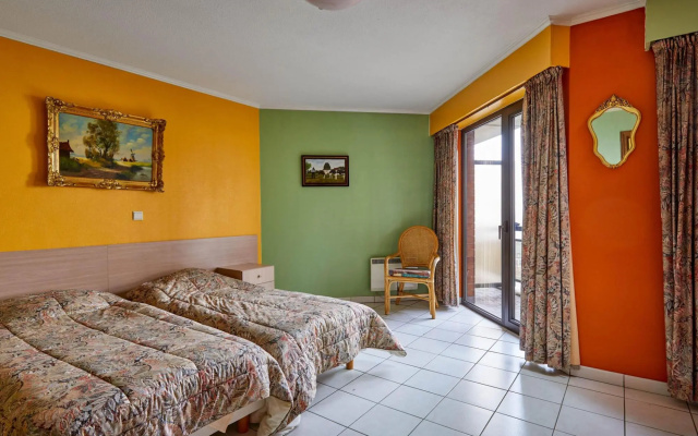 Tasteful apartment in Blankenberge with balcony