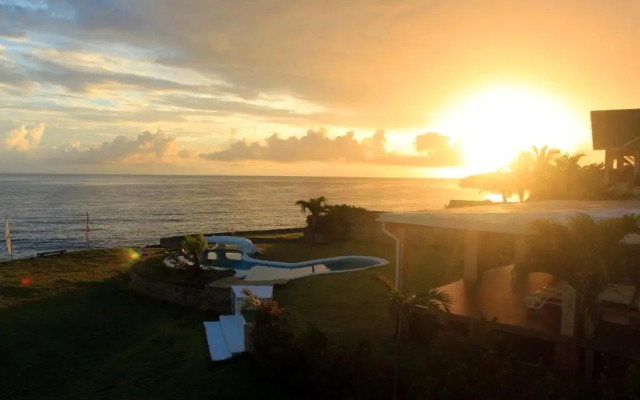 Relax On The Caribbean