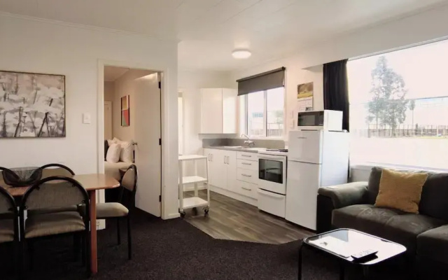 Moana Court Motel