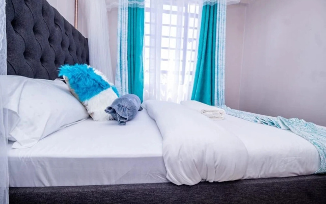 Lux Suites Oak South Gardens Apartments