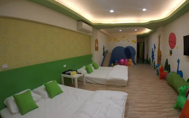 Night Bear Family Homestay