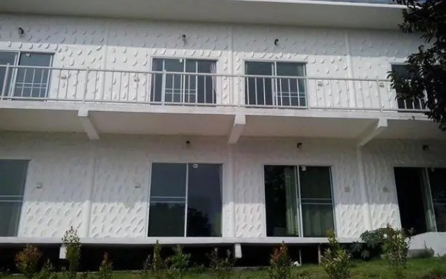 Whiterock resort