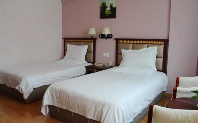 Shanghai Yiting 6+e Hotel (Dongfang Road Branch)