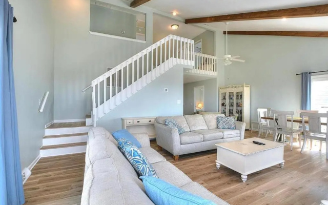 Barefoot Bungalow