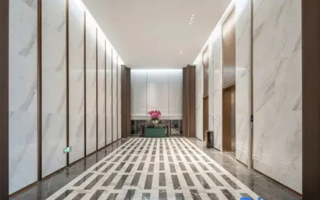 Yuehua Jinpu International Hotel (Pubei Aoyuan Plaza)