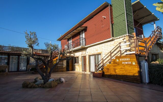 Отель B&B Eyexei Domus Агридженто вид на фасад