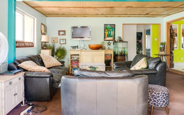 Lahaina Bungalow