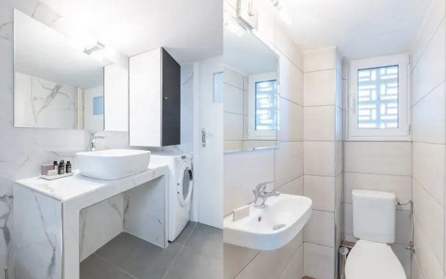 Homey 2BR Apartment in Cholargos