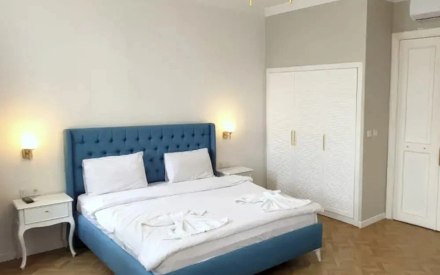 Revina Hotel
