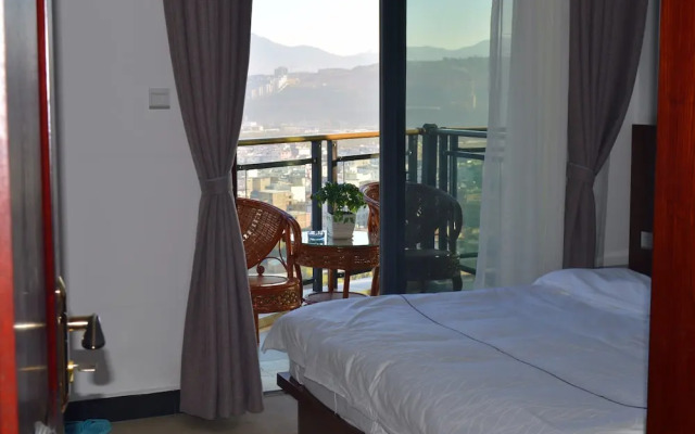 Dali Woju Seaview Hostel