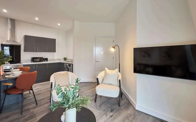 Host Stay 18 Queens Court