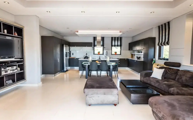 East Coast Mansion by Unique Villas Collection