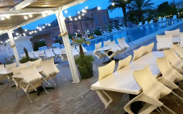 Blu Apartments