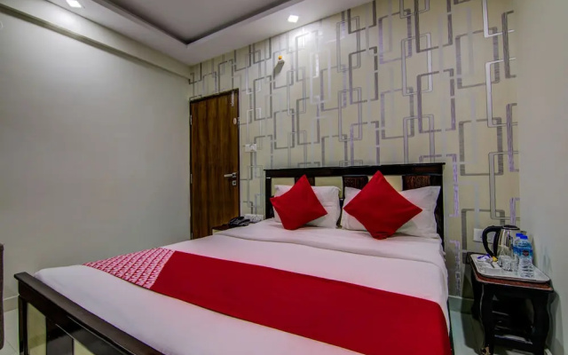 OYO 16744 Live Inn Castle
